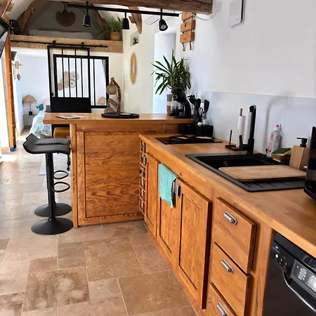 Tiny House La Poiteviniere, Terrasse, Barbecue, Saumur 3*