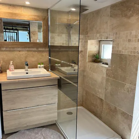 Tiny House La Poiteviniere, Terrasse, Barbecue, Saumur